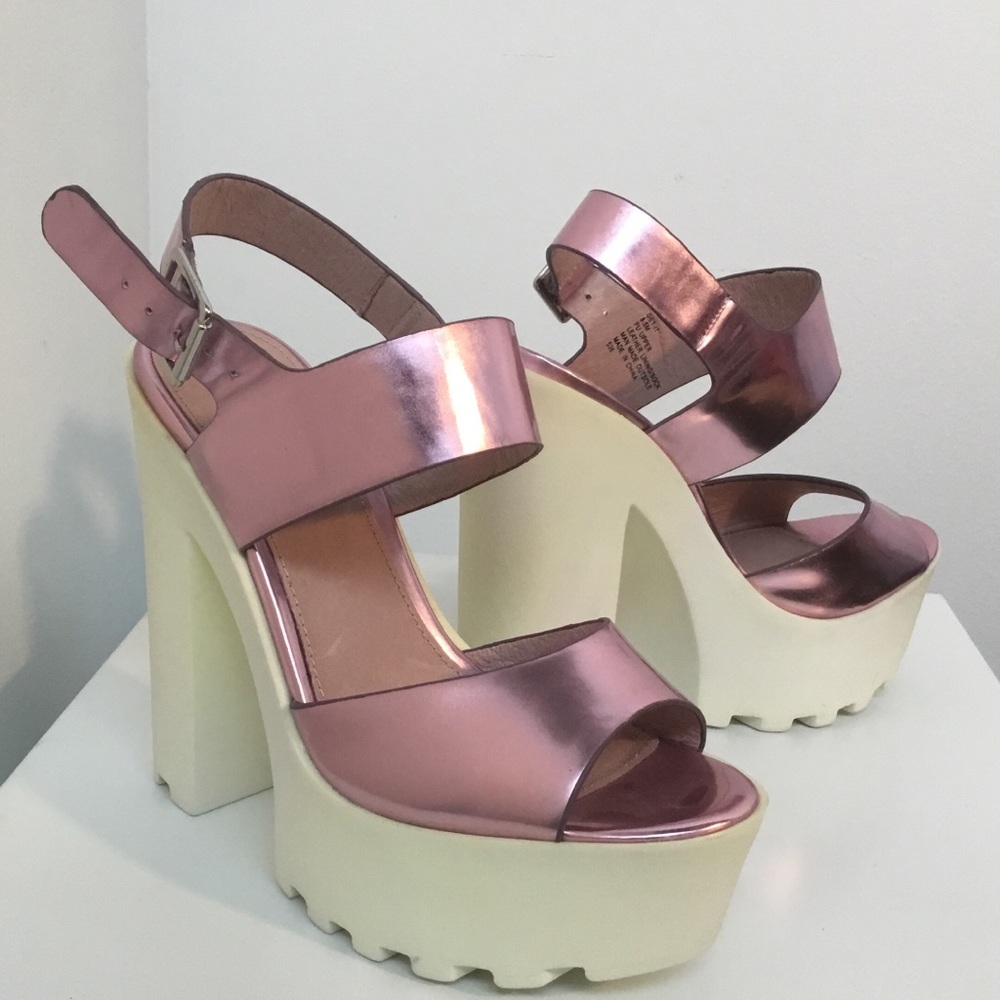Steve Madden Igor Azalea Lilac 90s Raver Platform